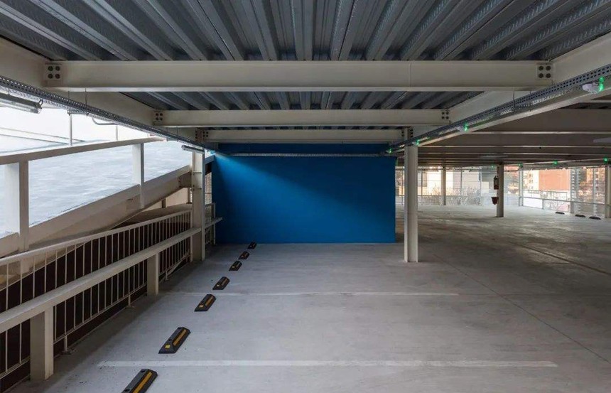 3層鋼結(jié)構(gòu)停車樓施工案例 鋼結(jié)構(gòu)停車樓施工案例 3層鋼結(jié)構(gòu)停車樓施工案例 鋼結(jié)構(gòu)停車樓施工案例