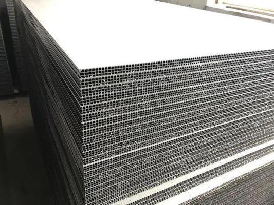 建筑模板材料對(duì)比分析，建筑模板材料性能與成本對(duì)比分析 行業(yè)新聞 第2張