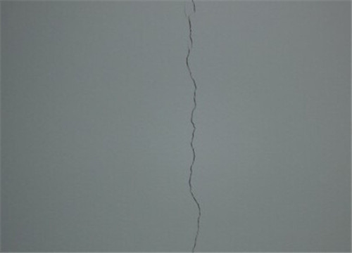 保修期外墻體開裂處理，保修期外墻體開裂處理，責(zé)任界定、原因分析與解決策略 行業(yè)新聞 第4張