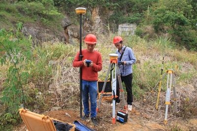 地質(zhì)雷達(dá)技術(shù)在隧道勘察中的應(yīng)用 行業(yè)新聞 第3張 地質(zhì)雷達(dá)技術(shù)在隧道勘察中的應(yīng)用 行業(yè)新聞 第3張