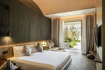 開一家三十間房間的酒店，幾種不同風(fēng)格的標(biāo)題供你參考，，打造三十間客房的專屬酒店，啟幕，一家擁有三十間房的品質(zhì)酒店，逐夢前行，開設(shè)三十間房的特色酒店 行業(yè)新聞 第3張