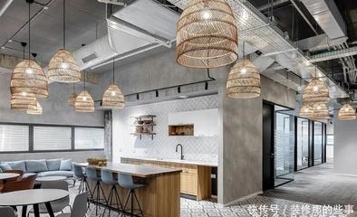 民用建筑改建工業(yè)建筑，幾種不同風(fēng)格的標(biāo)題供你參考，，從民用到工業(yè)，建筑功能的華麗轉(zhuǎn)身，民用建筑變身工業(yè)建筑的實踐探索，解鎖新用途，民用建筑改建為工業(yè)建筑之路 行業(yè)新聞 第1張